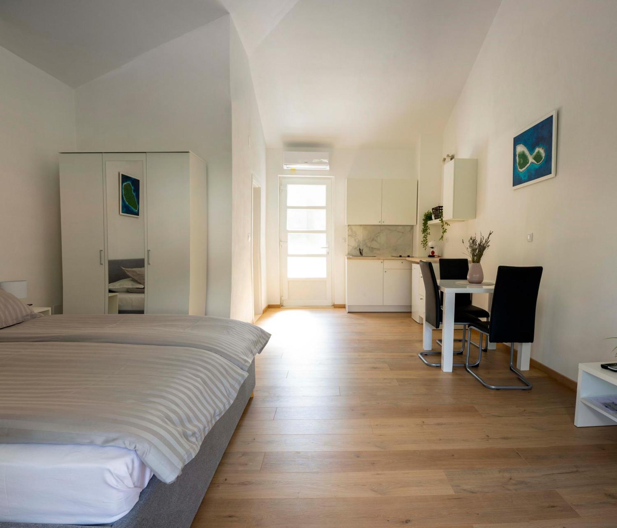 Korkyra Fit Suites -Free Gym Korcula Town Bilik gambar